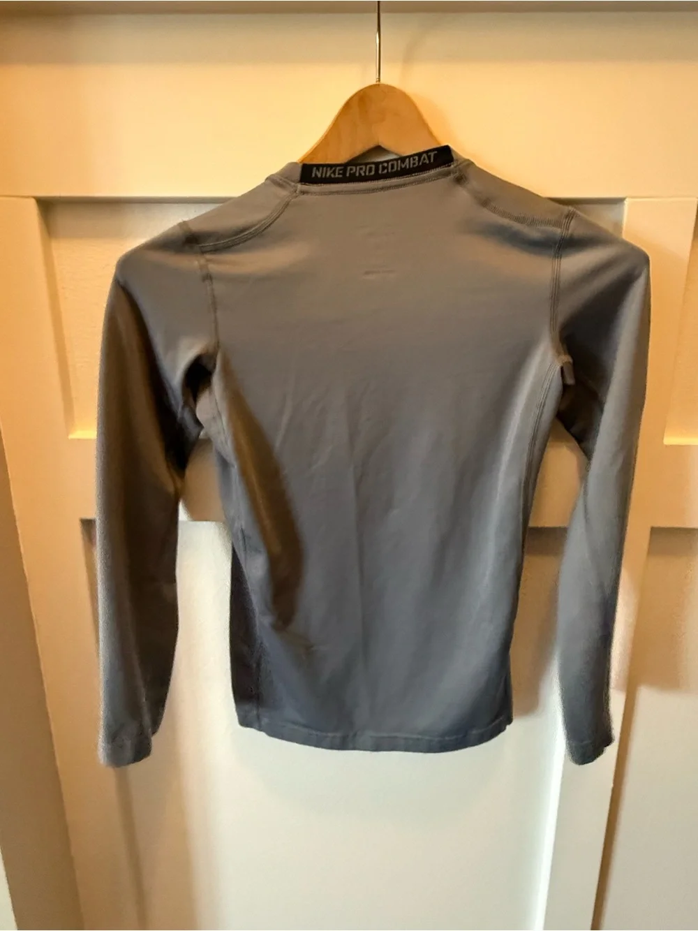 Nike Kids Gray Long-Sleeve Hyperwarm Top